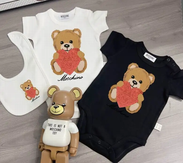 Moschino sz59 66 73 80 85 90 (63)